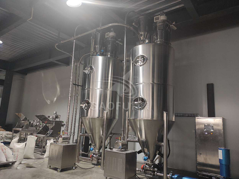 糕点供料草莓视频在线观看APP污