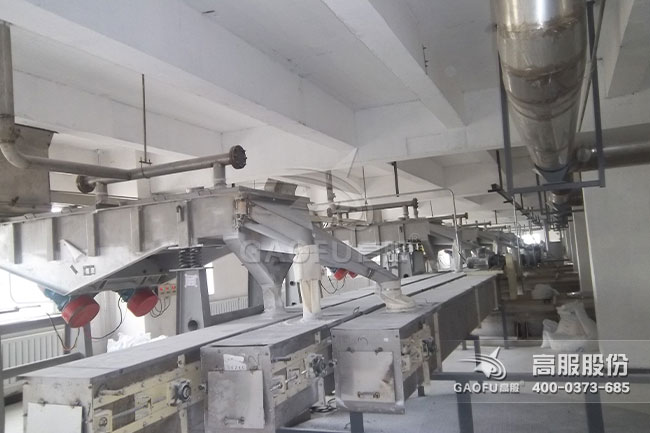 矿用直线筛客户现场